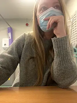 hazel wood21 online show from 02-20-26, 12:05