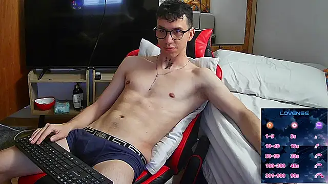 angelicious  online show from 01-10-26, 12:29