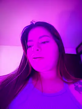 Snapshot of Yaqui_elle chatting on 01-08-26, 02:25 Yaqui elle online show from 01-08-26, 02:25