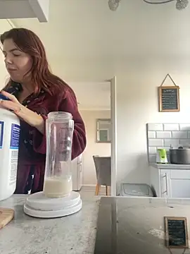 Snapshot of jasminebrooksx chatting on 10-27-25, 09:35 jasminebrooksx online show from 10-27-25, 09:35