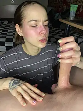 Flare0n online show from 03-10-26, 12:54