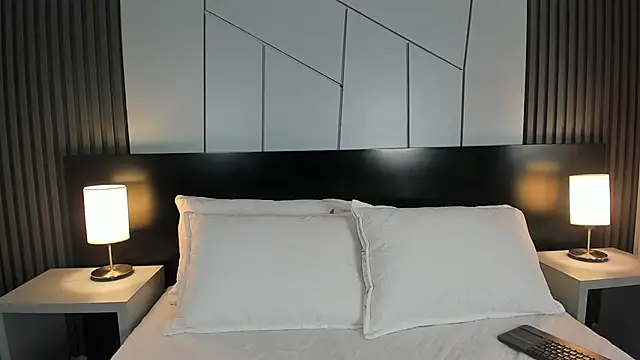 fernanda aram  online show from 09-24-25, 03:04