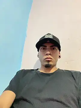 Ricardo2334 online show from 02-25-26, 02:37