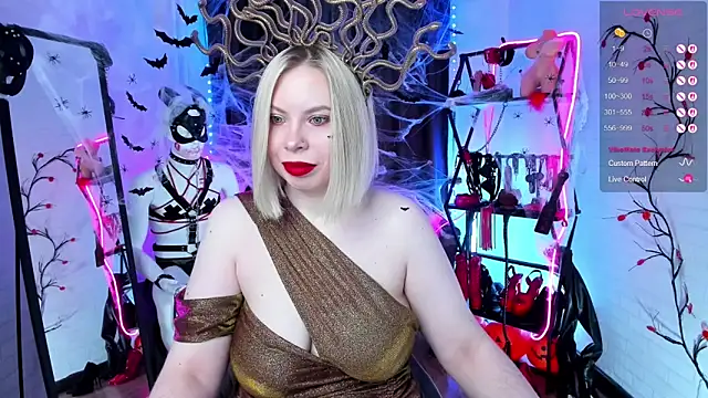 Snapshot of Anna_Maxwell chatting on 10-30-25, 02:02 Anna Maxwell online show from 10-30-25, 02:02