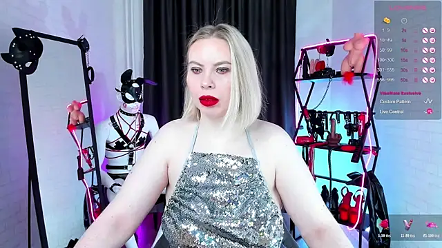 Snapshot of Anna_Maxwell chatting on 11-27-25, 01:51 Anna Maxwell online show from 11-27-25, 01:51