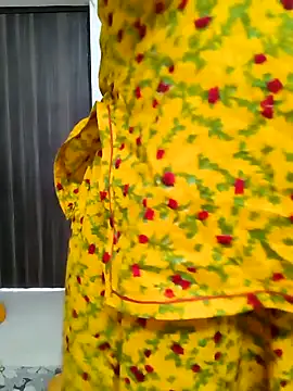 MISS RIYA14 online show from 10-01-25, 05:24