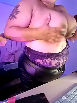 AndreaKinky online show from 09-14-25, 08:13