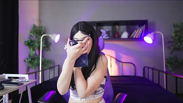 Sabrina bloom online show from 10-01-25, 12:55