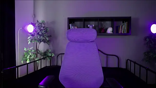 Sabrina bloom online show from 11-11-25, 12:38