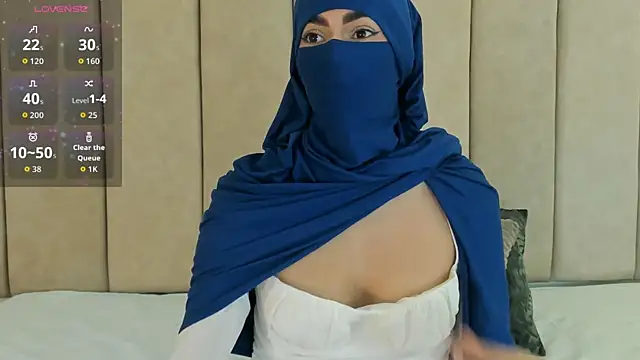  Zahiira  online show from 10-29-25, 12:07