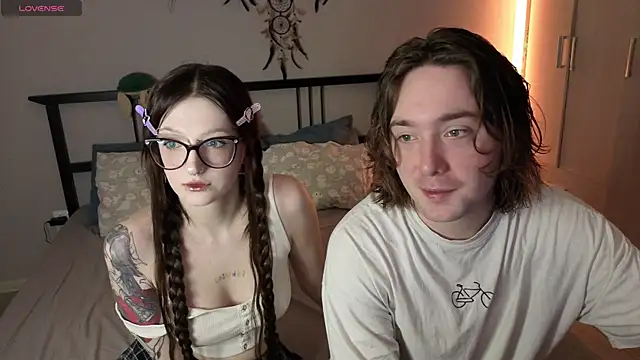 ellen and danny online show from 03-03-26, 05:19