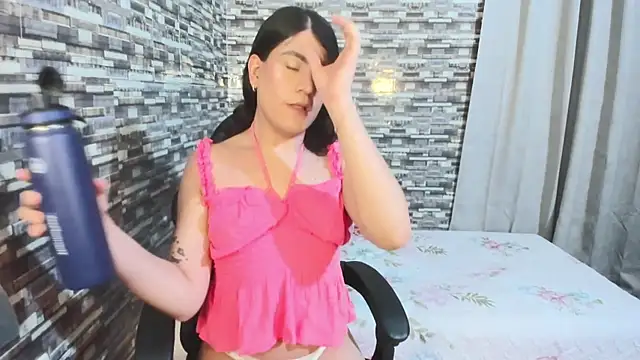 xxxEmmaxx online show from 03-27-26, 05:24