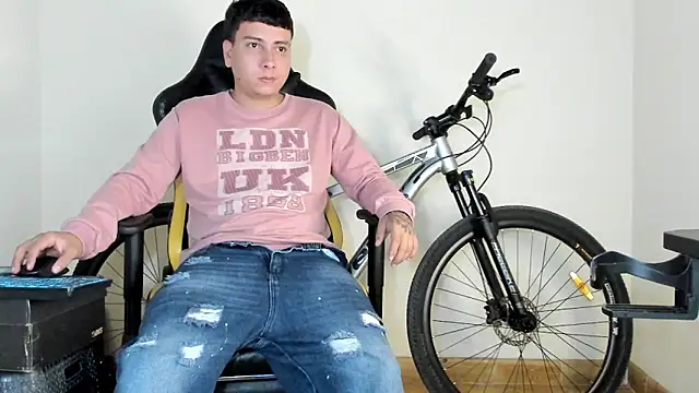 HELLSTAR online show from 10-21-25, 05:30