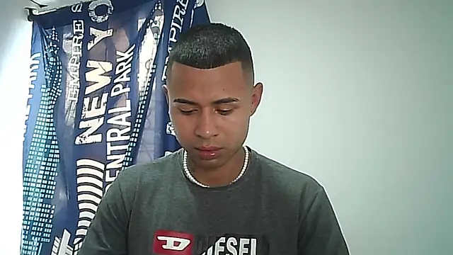  Logan Colton  online show from 09-09-25, 08:19