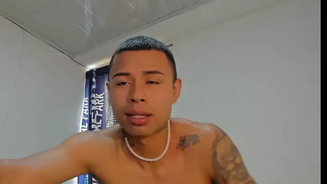  Logan Colton  online show from 09-22-25, 05:37