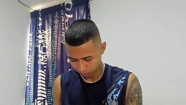  Logan Colton  online show from 10-02-25, 05:31