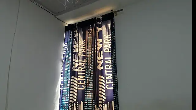  Logan Colton  online show from 12-05-25, 04:03