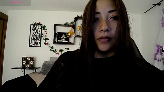 Mia 1120 online show from 04-01-26, 08:17