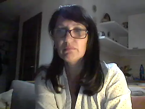 Elena48324 online show from 10-09-25, 05:00