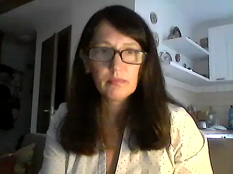 Elena48324 online show from 10-12-25, 11:09