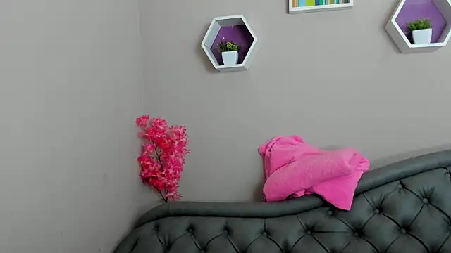 Snapshot of Dafne_Mel chatting on 09-09-25, 12:26 Dafne Mel online show from 09-09-25, 12:26