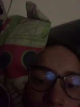 Snapshot of Dafne_Mel chatting on 09-12-25, 02:17 Dafne Mel online show from 09-12-25, 02:17