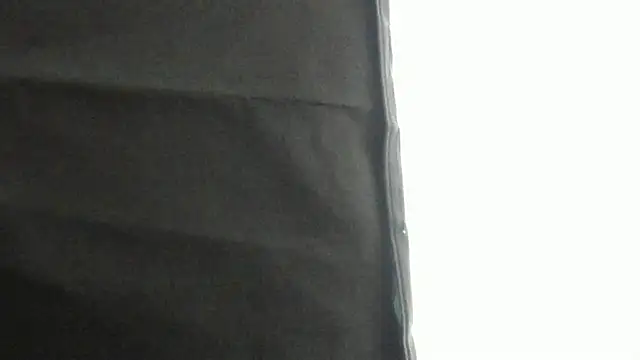 Snapshot of Dafne_Mel chatting on 09-15-25, 04:07 Dafne Mel online show from 09-15-25, 04:07