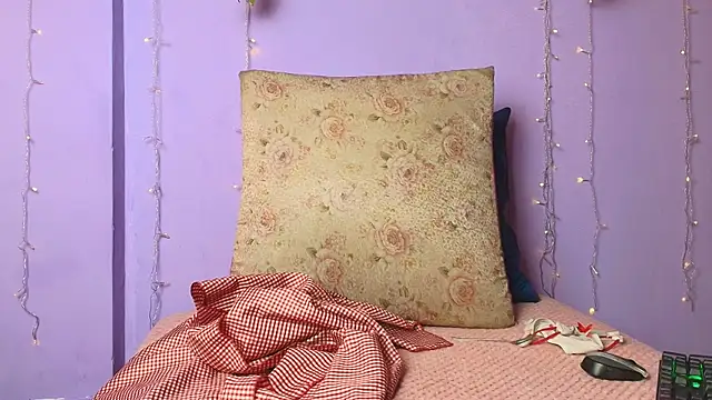 Snapshot of Dafne_Mel chatting on 11-01-25, 12:51 Dafne Mel online show from 11-01-25, 12:51