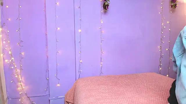 Snapshot of Dafne_Mel chatting on 11-13-25, 12:37 Dafne Mel online show from 11-13-25, 12:37