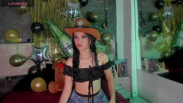 Viiolettlopez online show from 10-02-25, 12:56