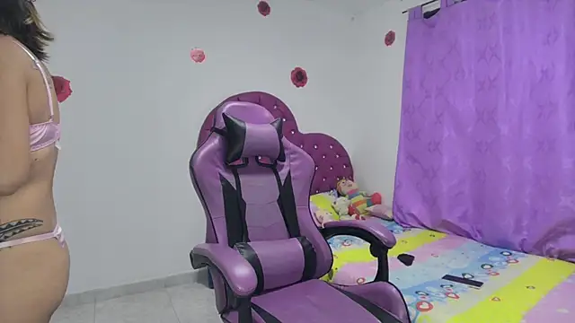 soffy rosses online show from 12-17-25, 03:34