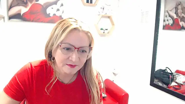 DIVAX MONSERRAT online show from 02-16-26, 10:39