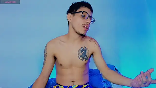 Luke Stone online show from 09-12-25, 01:22