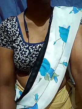 Snapshot of Tamil_Mohini chatting on 02-11-26, 08:08 Tamil Mohini online show from 02-11-26, 08:08