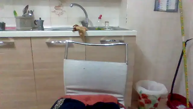 Kelly80 online show from 10-10-25, 03:05