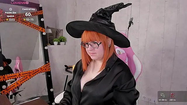 Michelle Wilsson online show from 10-27-25, 06:06