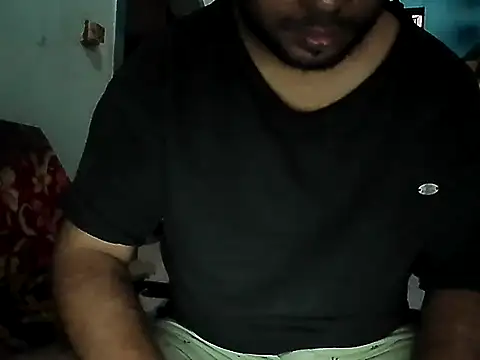 Snapshot of cardiovex7 chatting on 10-13-25, 11:10 cardiovex7 online show from 10-13-25, 11:10