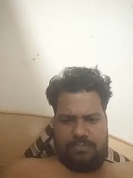 Snapshot of desiboyarya chatting on 01-15-26, 06:33 desiboyarya online show from 01-15-26, 06:33