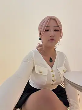 winter11 online show from 09-24-25, 06:28