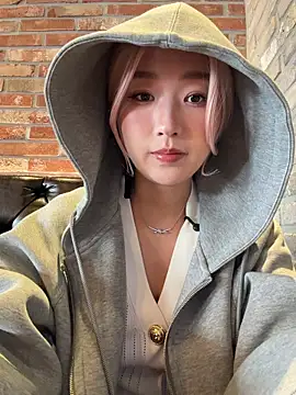 winter11 online show from 03-11-26, 06:08