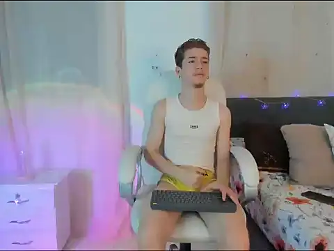 ThiagooJames online show from 01-17-26, 01:43