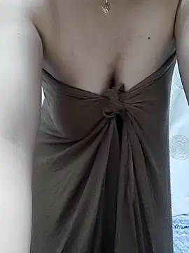 Snapshot of linakhalifa chatting on 09-20-25, 06:42 linakhalifa online show from 09-20-25, 06:42