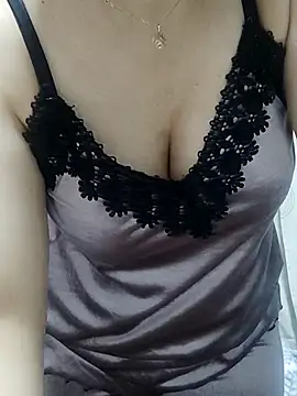 Snapshot of linakhalifa chatting on 09-28-25, 08:58 linakhalifa online show from 09-28-25, 08:58