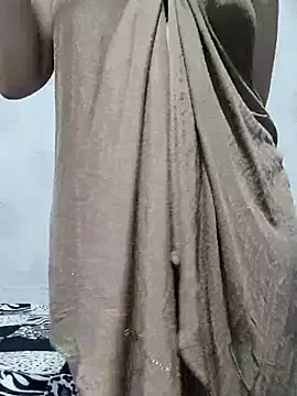 Snapshot of linakhalifa chatting on 10-07-25, 09:23 linakhalifa online show from 10-07-25, 09:23