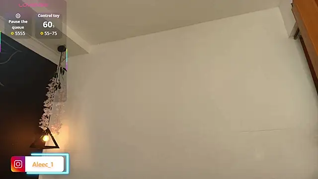 Aleecandrews online show from 11-28-25, 07:49