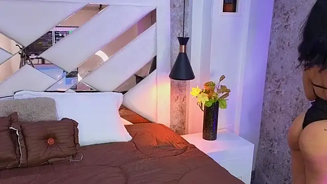 Saara evans  online show from 09-23-25, 08:12