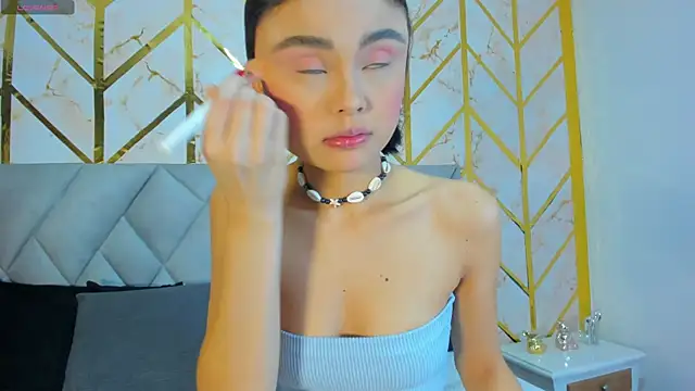 Snapshot of Cassidy_14 chatting on 10-06-25, 07:44 Cassidy 14 online show from 10-06-25, 07:44