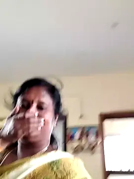 Snapshot of tamil_Nathi chatting on 02-05-26, 10:31 tamil Nathi online show from 02-05-26, 10:31