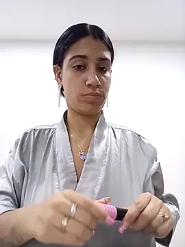 Samantha hotly online show from 10-08-25, 12:03