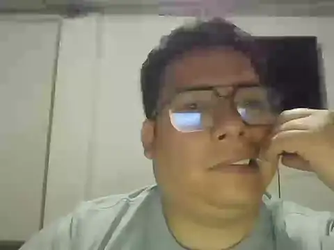 Snapshot of Napoleon246 chatting on 10-10-25, 01:15 Napoleon246 online show from 10-10-25, 01:15